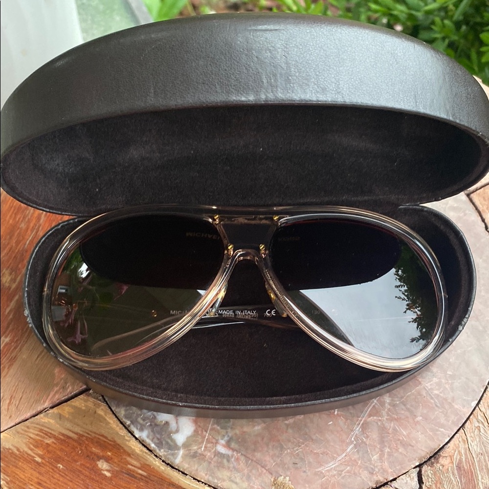 Michael Kors
MKS295 MAYA SUNGLASSES